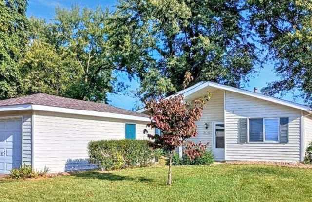 2633 Blue Heron Dr