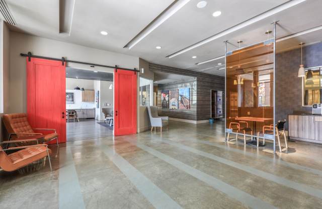 TwentyOne01 on Market Apartments