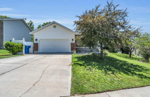 1504 North Summer Crest Drive - 1504 North Summer Crest Drive, Lehi, UT 84043