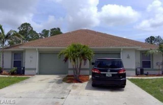 5032 Locke LN - 5032 Locke Ln, Lehigh Acres, FL 33973