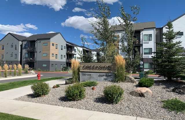 Photo of Explorer Units-2 Bedroom 1 Bathroom *Washer/Dryer in Unit* **MOVE-IN SPECIAL** 2 WEEKS FREE RENT WITH 1 YEAR LEASE**