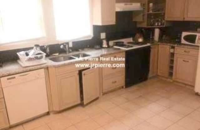 Photo of 110 Ten Hills Rd.