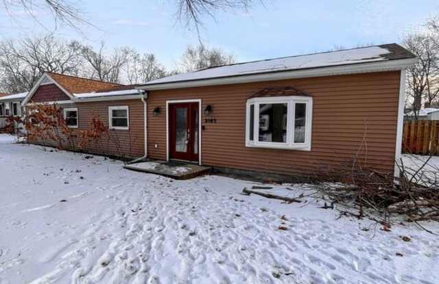 3162 Terry St Commerce