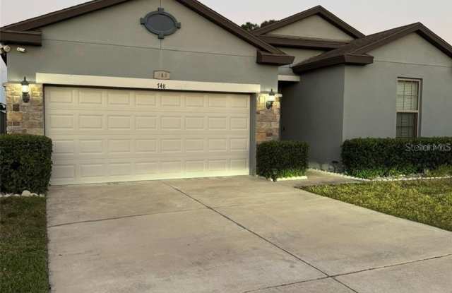 748 CITRUS ISLE DR