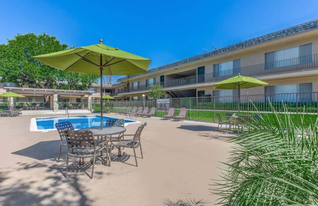 Photo of Kimberly Arms Apartment Homes