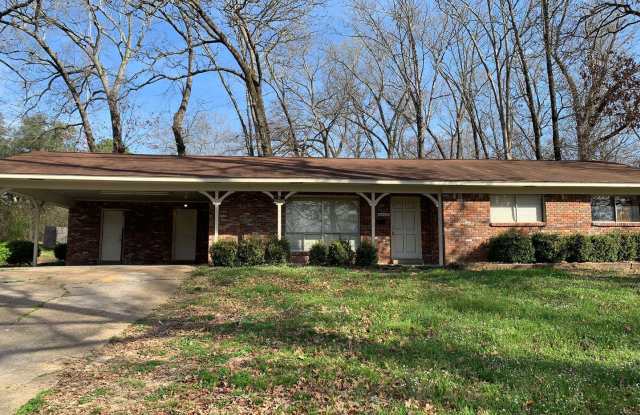 HUD Friendly | 3 Bed 1 Bath | Completely Remodeled - 4524 Whitehaven Drive, Jackson, MS 39204