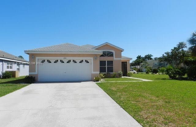 6866 Barnwell Dr - 6866 Barnwell Drive, Palm Beach County, FL 33437