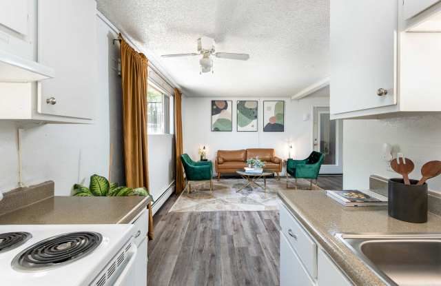 Carriage Green Apartments