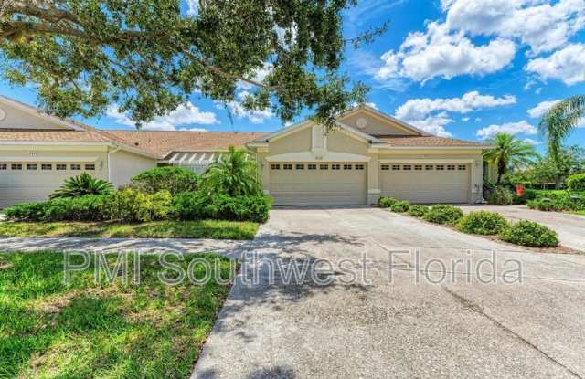 2424 Magnolia Circle