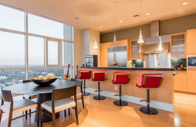 555 East 5th Street
