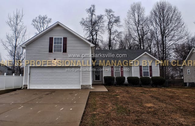 1381 Scrub Oak Dr - 1381 Scrub Oak Drive, Clarksville, TN 37042