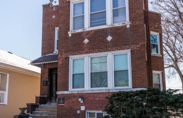 4857 Schubert - 4857 W Schubert Ave, Chicago, IL 60639