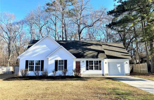 135 Settlers Circle - 135 Settlers Circle, Jacksonville, NC 28546