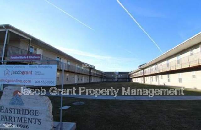 Photo of 1378 Curlew Avenue