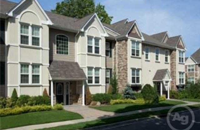 Fairfield Courtyard At Farmingdale - 150 Secatogue Avenue, Farmingdale, NY 11735