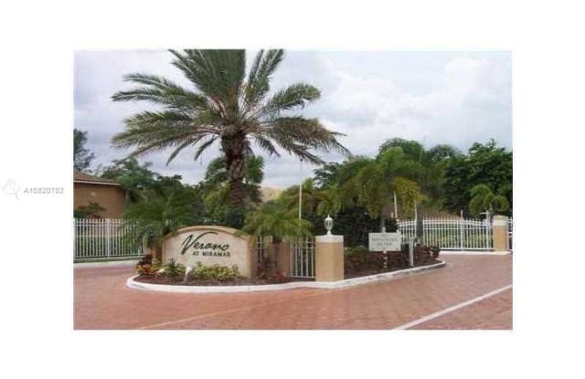 2238 SW 80th Ter - 2238 Southwest 80th Terrace, Miramar, FL 33025