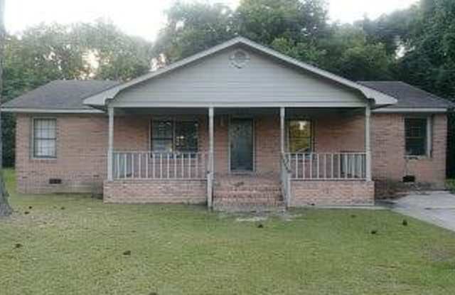 806 Penny Place