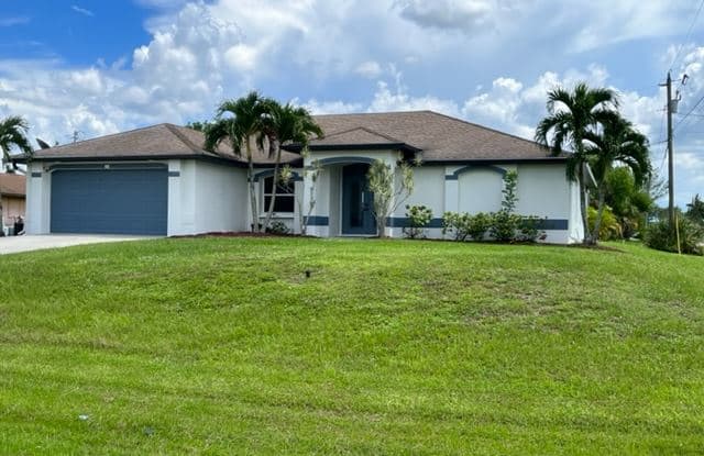 858 SW 17TH ST - 858 Southwest 17th Street, Cape Coral, FL 33991