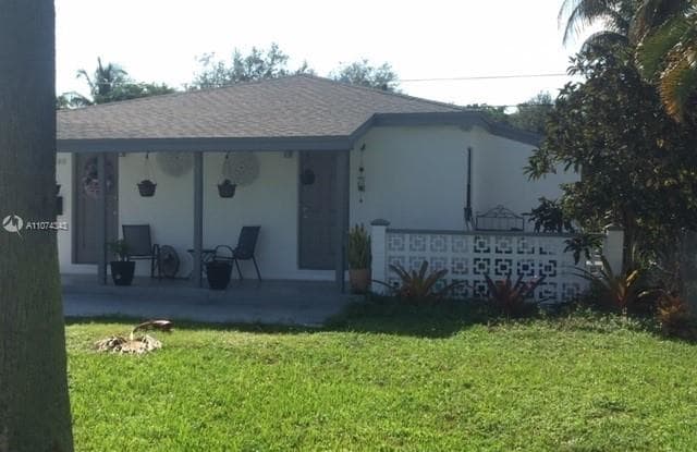 14280 NE 11th Ave - 14280 Northeast 11th Avenue, North Miami, FL 33161