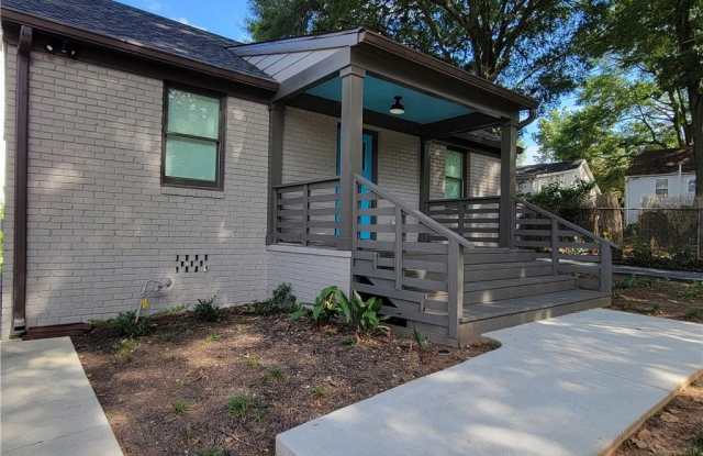 367 Ashley Avenue NE