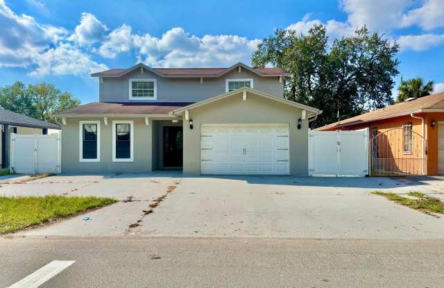 Photo of 6212 N Grady Ave