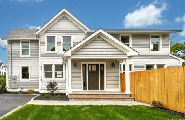 Photo of 27a Irving Place