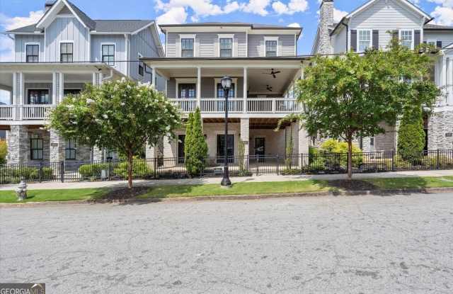 1446 Fairmont Avenue NW