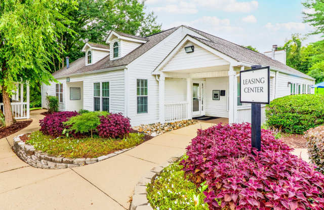 Photo of Hampton Chase Apartments