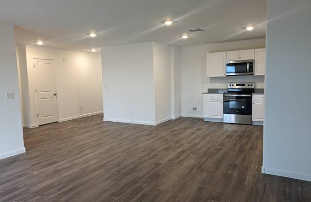 1346 West Toltec Drive