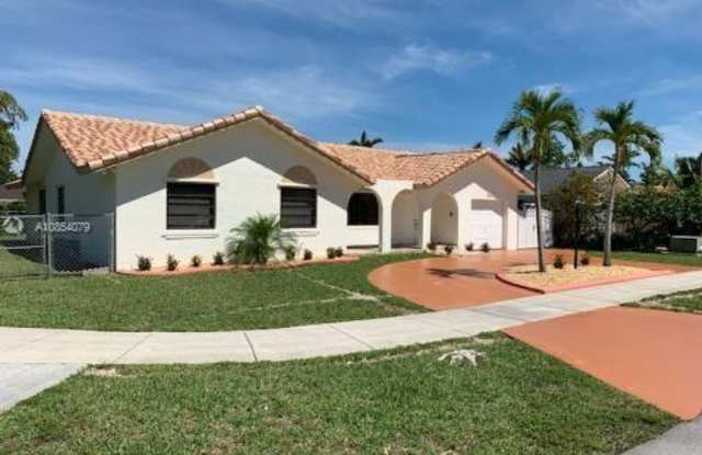 3601 SW 138 CT - 3601 Southwest 138th Court, Tamiami, FL 33175