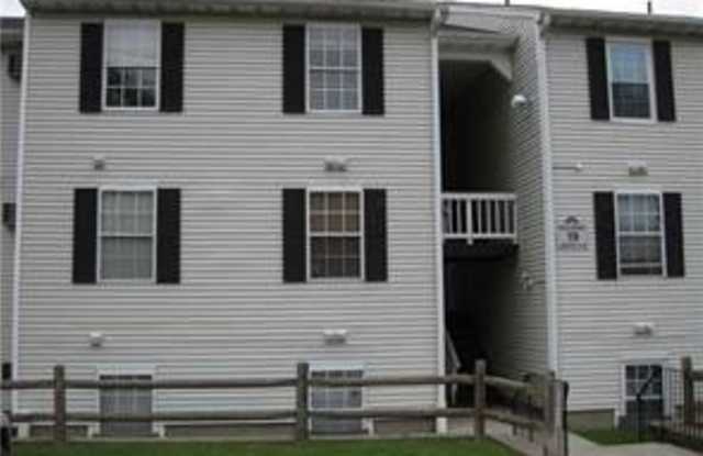 4 Lexington Hill unit: 6