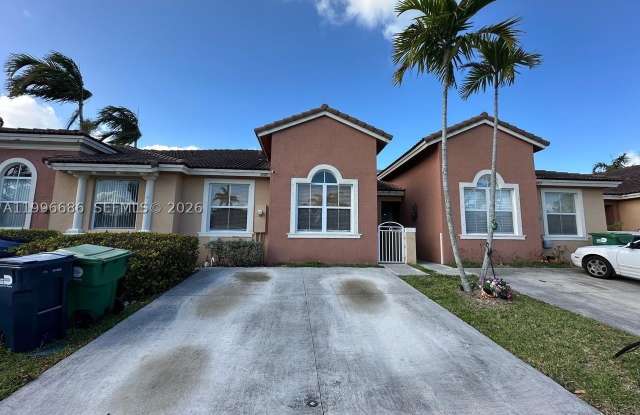 10985 SW 239th Ter