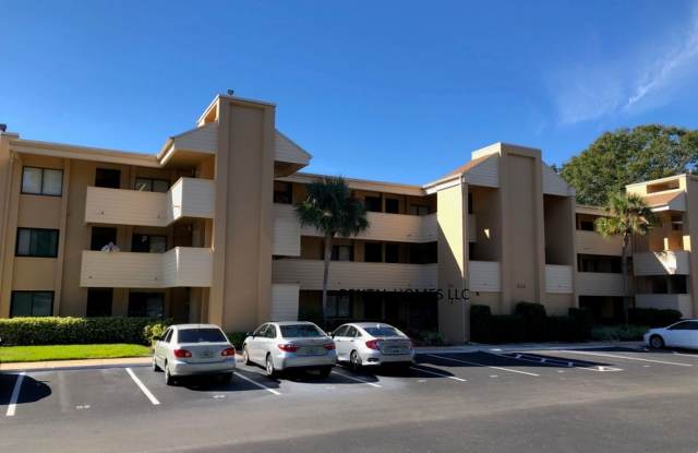 Beautiful Condo with a Water View in Altamonte Springs