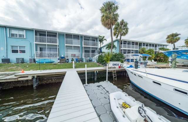 400 Northlake Court