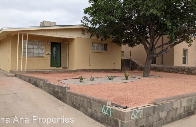 627 Esperanza - 627 South Esperanza Street, Las Cruces, NM 88001