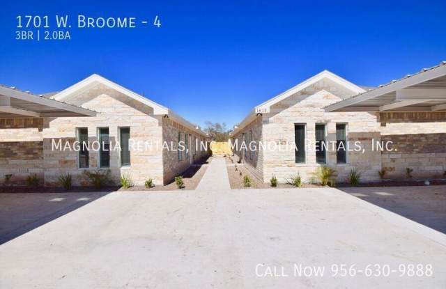 1701 W Broome