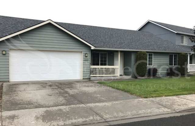 Three Bedroom, Two Bathroom House Located Near WWCC