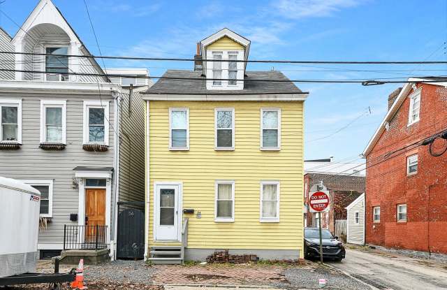 54 S 19th St