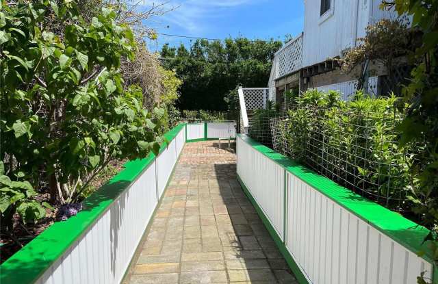 Photo of 4 Surfview Walk