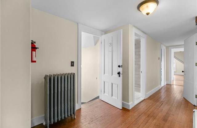 18 Rhode Island Avenue unit: 3