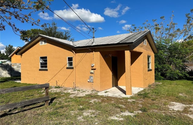 517 1/2 POINSETTIA ROAD - 517 Poinsettia Road, Polk County, FL 33823