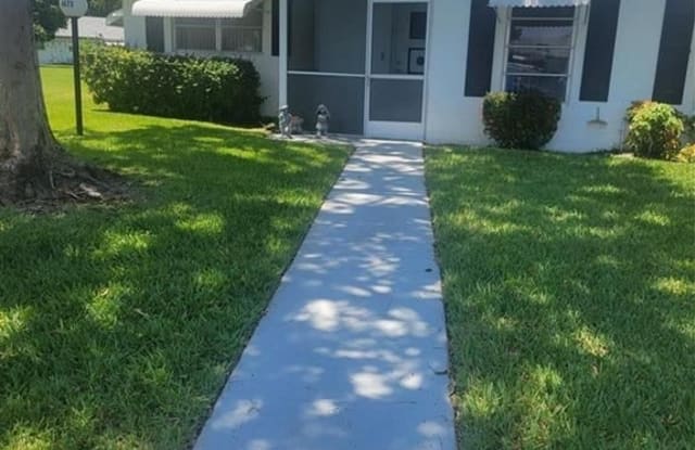 8673 NW 10th Pl - 8673 Northwest 10th Place, Plantation, FL 33322