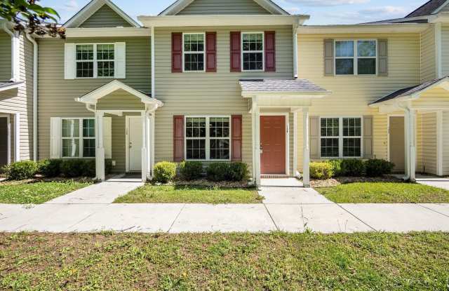 136 Greenford Place - 136 Greenford Place, Jacksonville, NC 28540