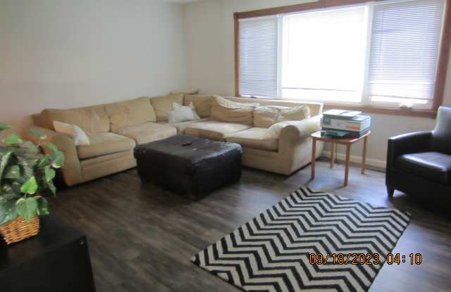 13470 Linwood Forest Cir