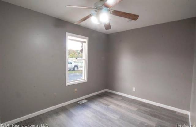 743 Hollister Street