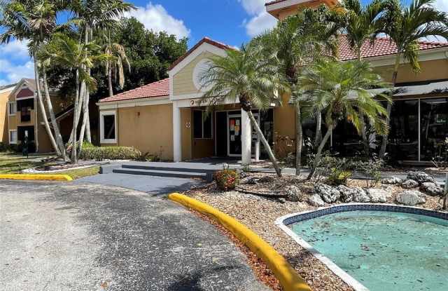 241 SW 84th Ave - 241 Southwest 84th Avenue, Pembroke Pines, FL 33025