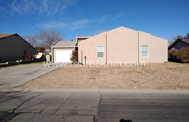 77 Spring Rd NE - 77 NE Spring Rd NE, Rio Rancho, NM 87124