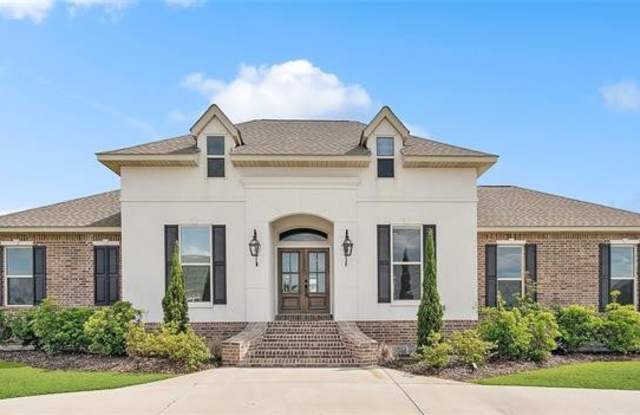214 SOLOMON Drive