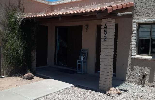 4522 E CAMINO Circle