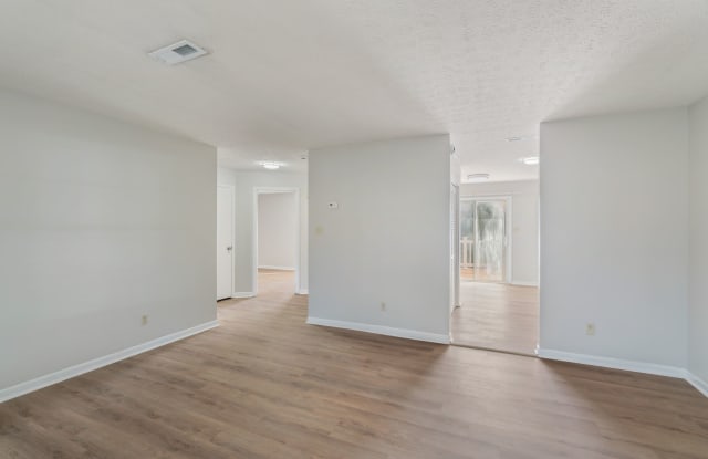 Photo of 4808 Cannon Ridge Dr - A